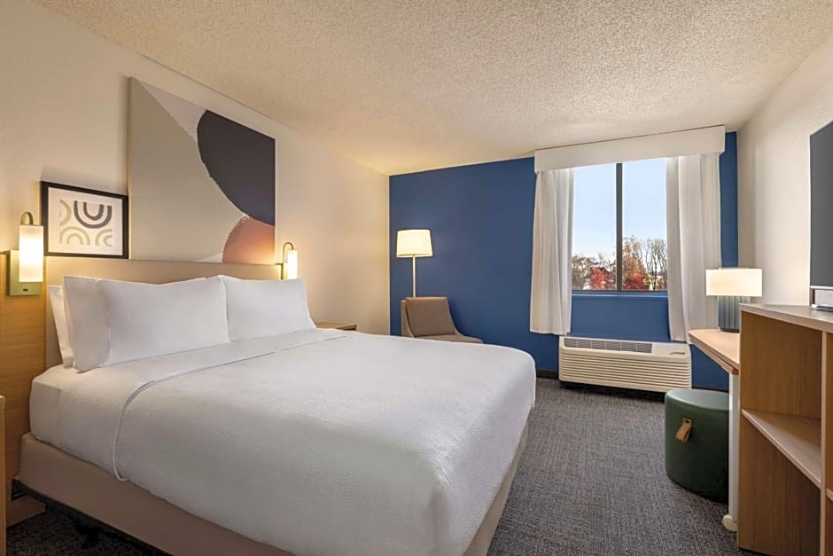 Spark By Hilton Germantown Washington Dc North