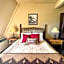 Sheridan Inn, B/W Signature Collection