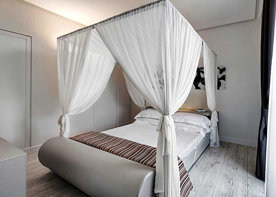 Photo 1 of 4 of Superior Suite