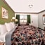 Knights Inn Ottawa