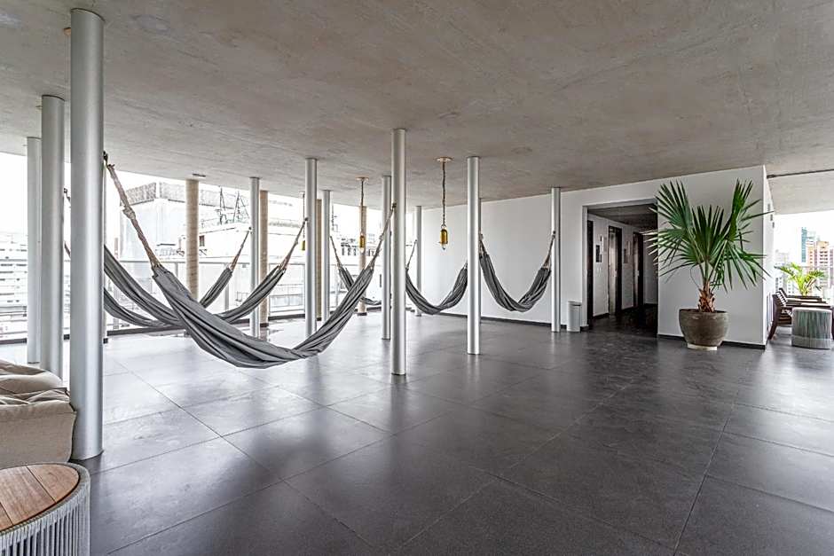 Studio Bela Vista VN Rua Frei Caneca