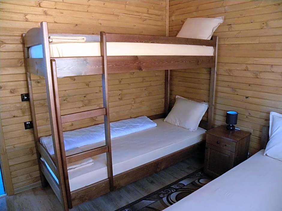 Ваканционно селище Ива