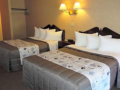 Double Room with Two Double Beds - Non-Smoking
