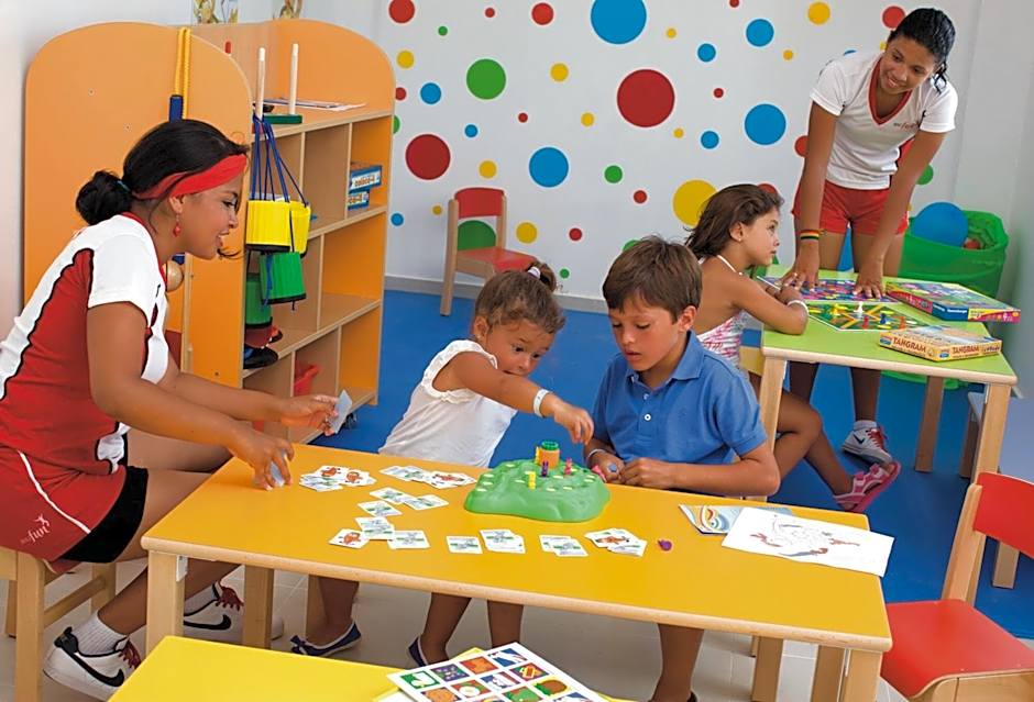 Riu Playa Blanca - All Inclusive