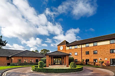 Delta Hotels by Marriott Milton Keynes