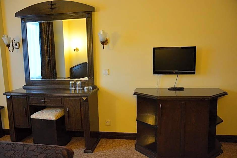 Genç Yazıcı Hotel Uludağ