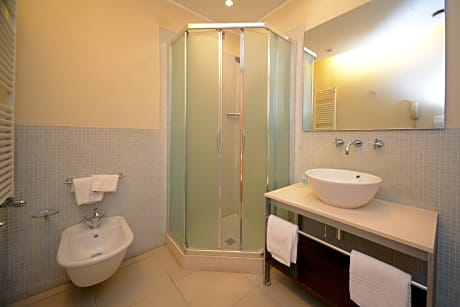 Double room single use classic