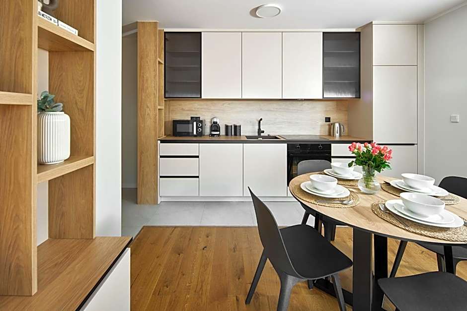 Symphony City Square Aparthotel