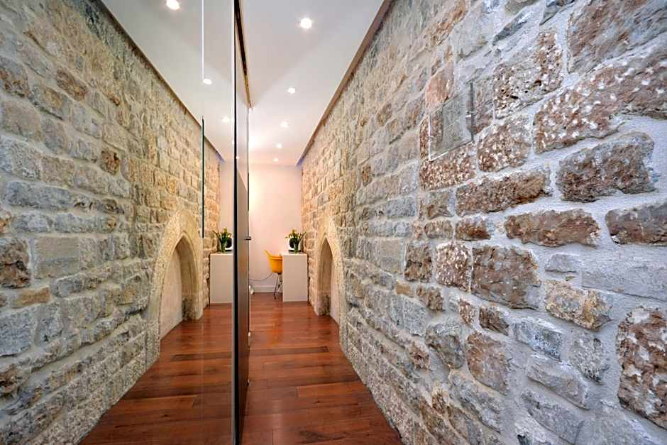 Jupiter Luxury Hotel