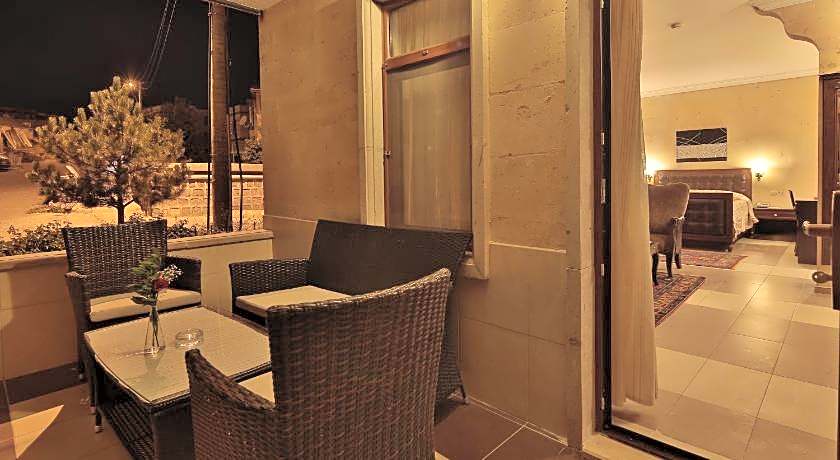 Royal Stone Houses - Goreme