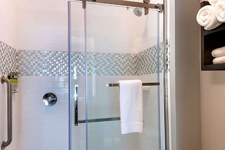 Staybridge Suites Lake Charles By IHG