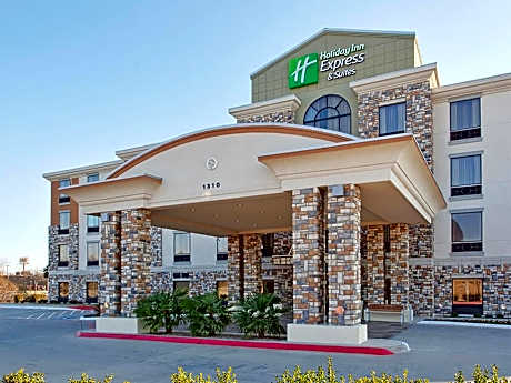 Holiday Inn Express Hotel & Suites Dallas South - DeSoto By IHG