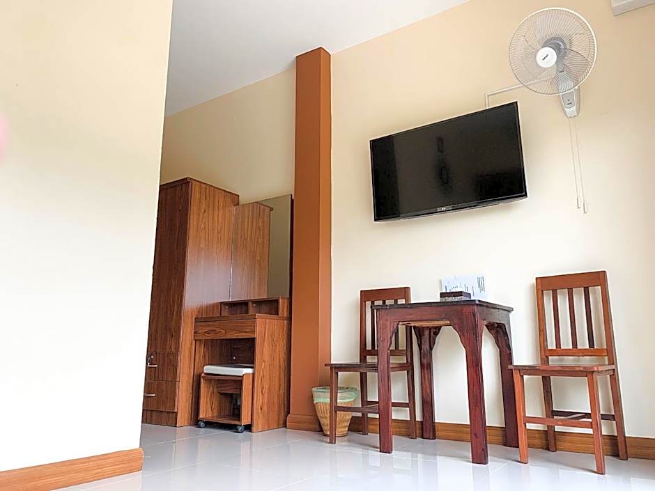 Baan Sooksiri Bangsaray