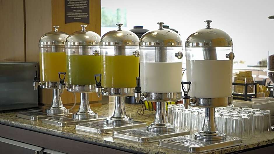 Staybridge Suites Guadalajara Expo By IHG