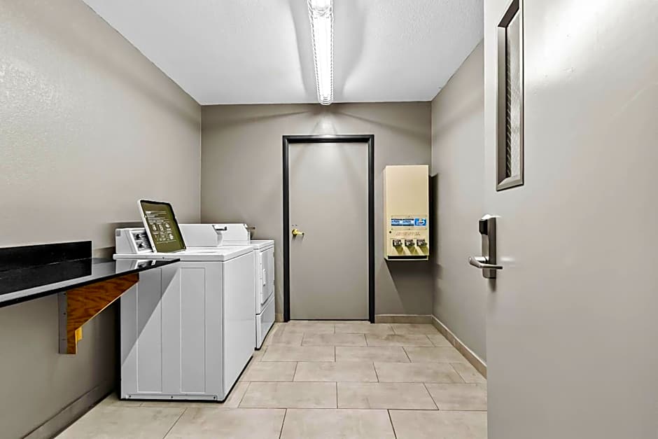 Comfort Inn & Suites Grand Blanc/Flint