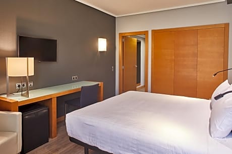 Comfort Double or Twin Room with Extra Bed