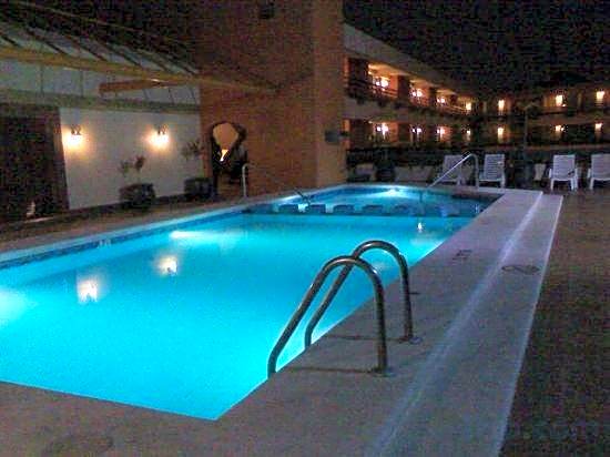 Hafersons Inn Hotel & Suites