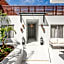 5411 Soho Hotel