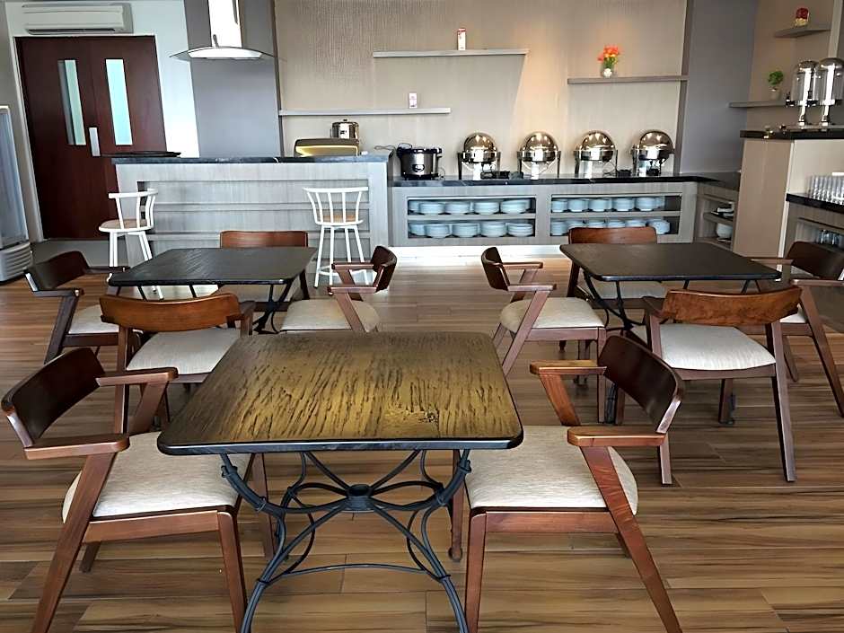 Hotel 88 ITC Fatmawati Jakarta