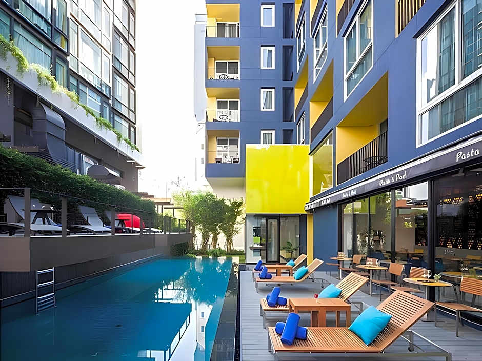 LiT BANGKOK Residence