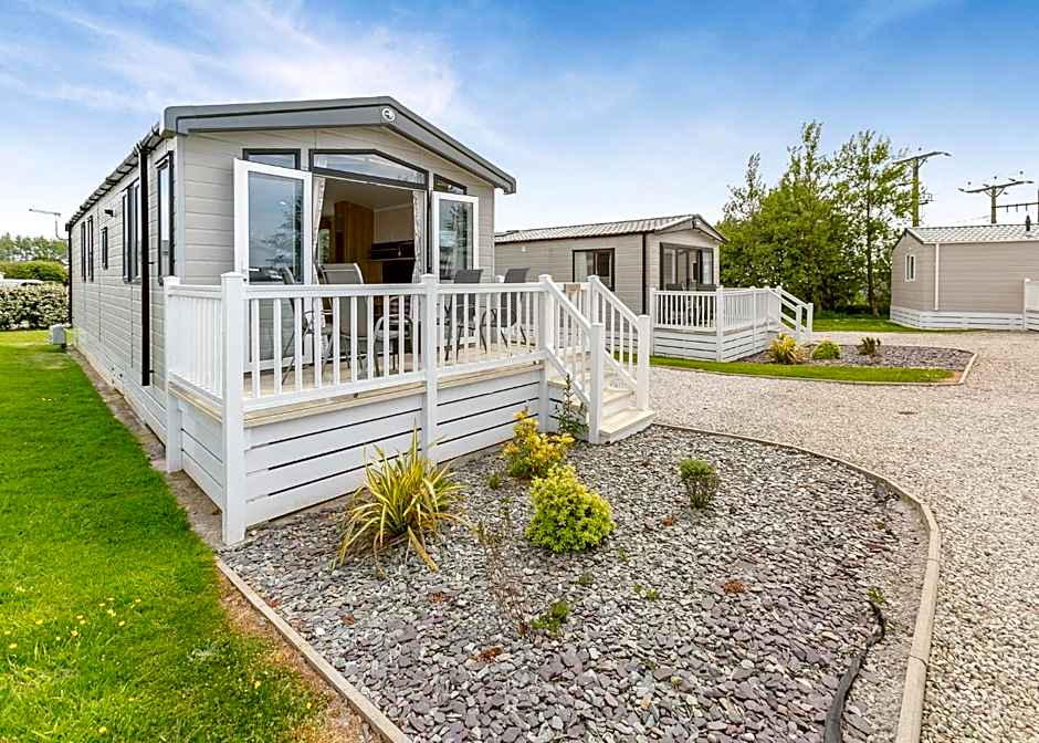 Looe Coastal Retreat