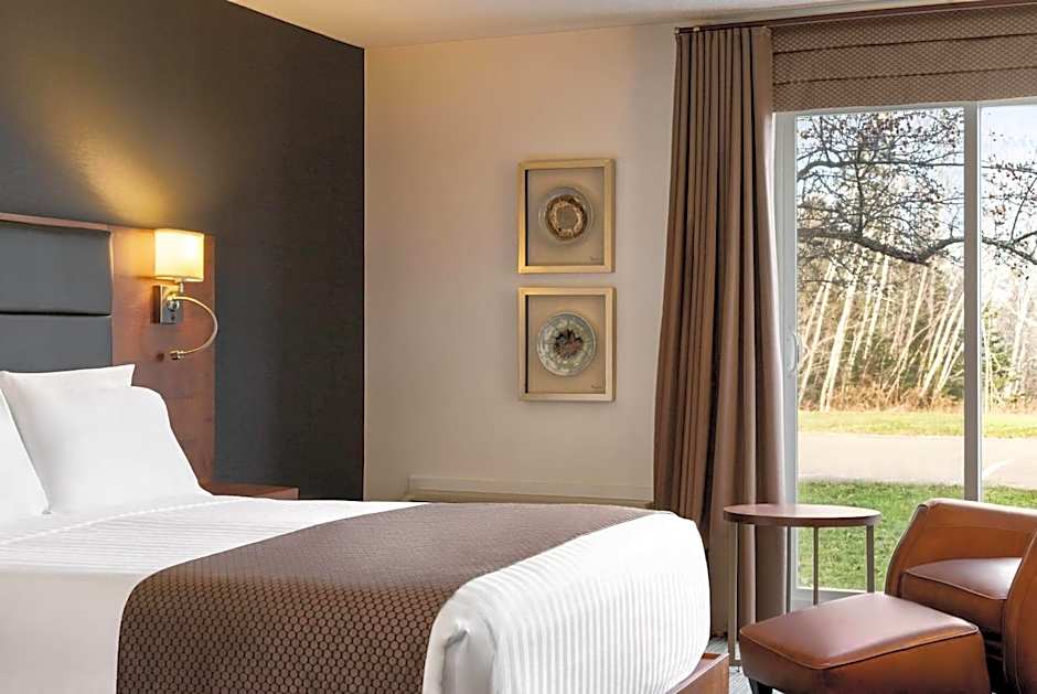 Atlantic Host Hotel, an Ascend Collection Hotel