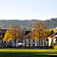 L'Hôtel by Hostellerie du Château