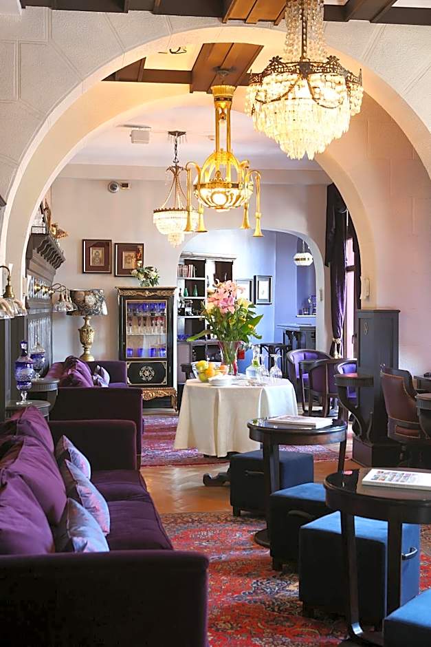 Hotel Boutique Castillo Rojo
