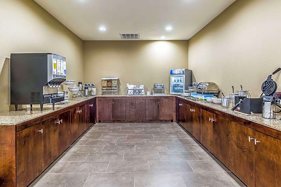 Comfort Suites