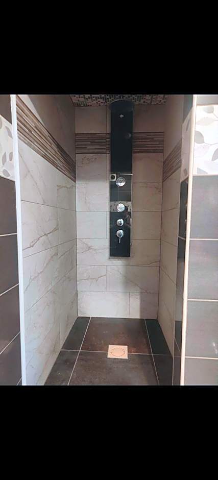 Auberge du manala chambre 4 personnes 24-24