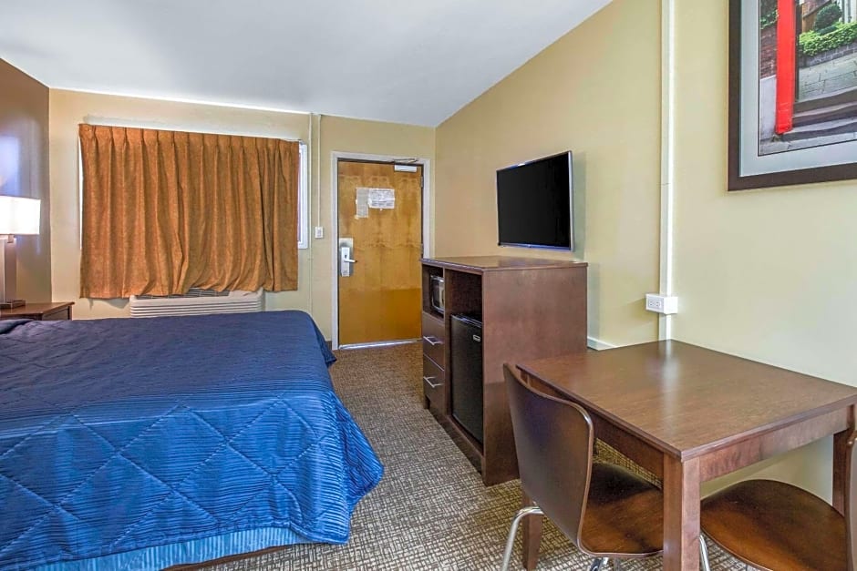 Rodeway Inn