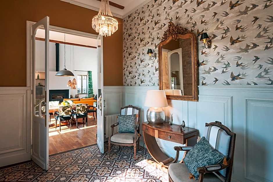 Chai du Chateau de Morteuil