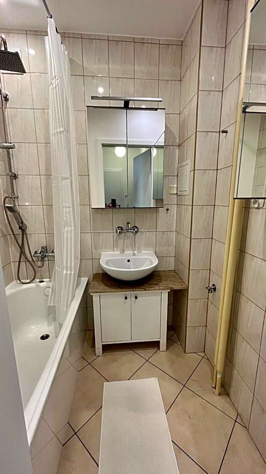 Warszawa Krucza Pokoje