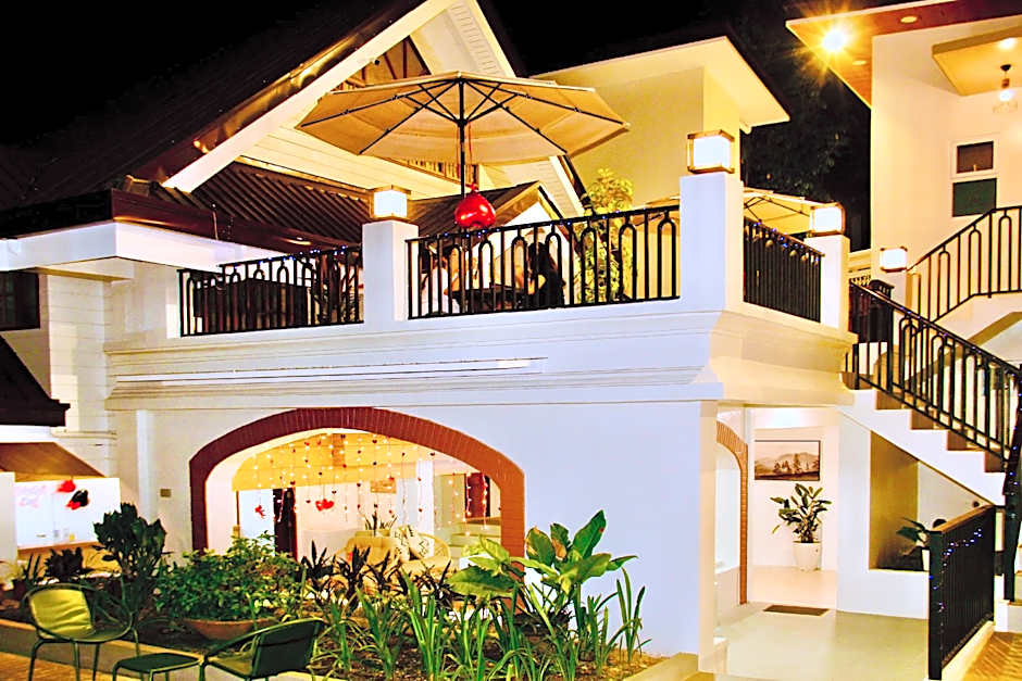 Photo 1 of 50 of Hidden Oasis Resort