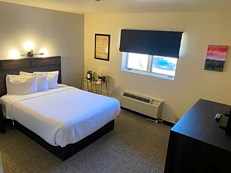 Deluxe Single Room
