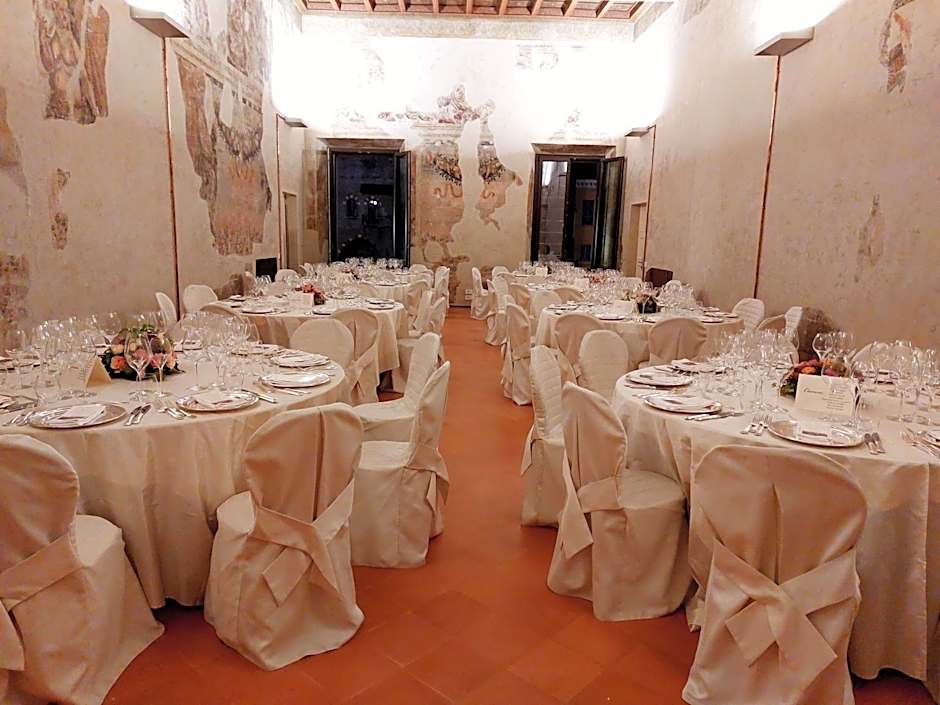 Cà Uberti Palace Hotel