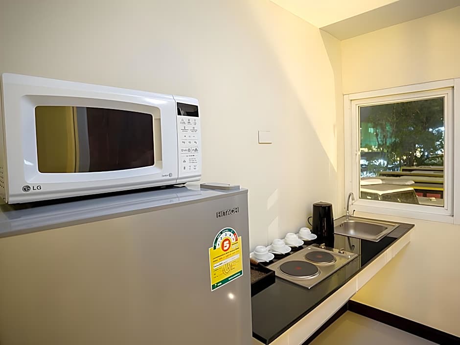The Elegant Patong Hotel