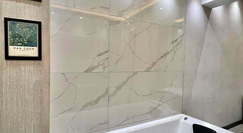 Taksim Larissa hotel suites