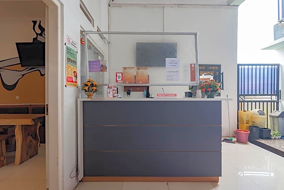 Urbanview Hotel One Family Maribaya by RedDoorz