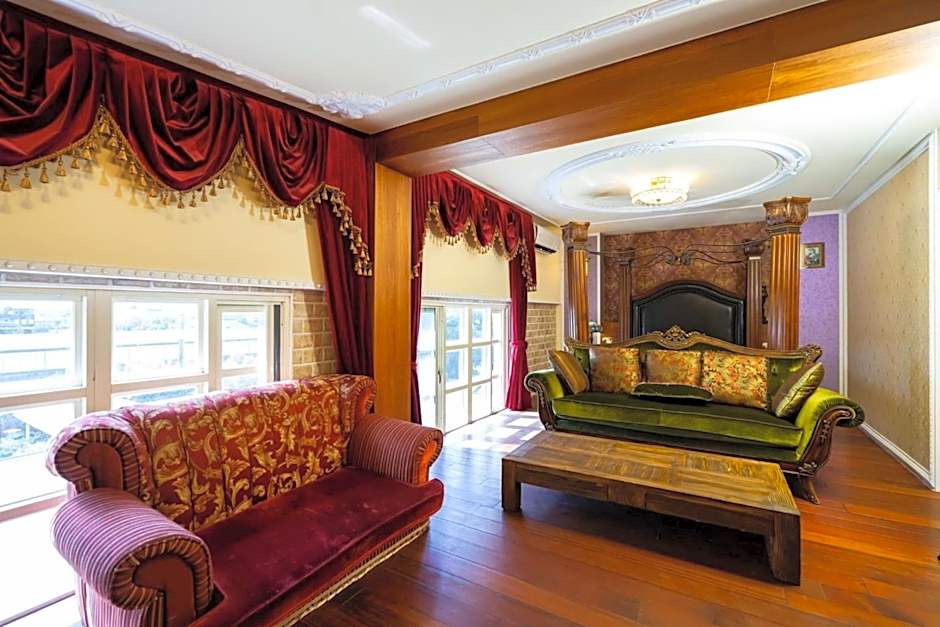 Xin Yuan My Dream Castle