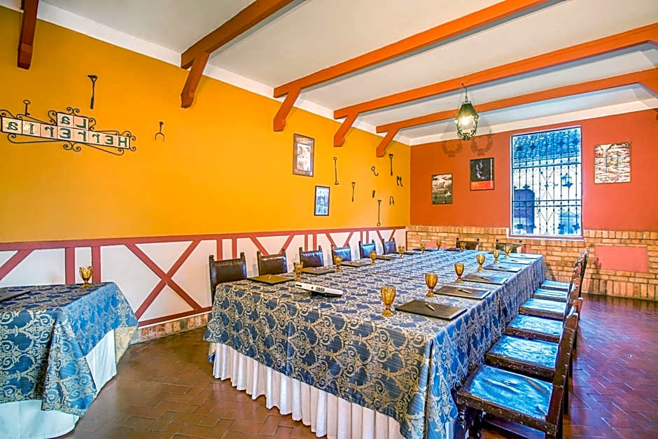 Hotel Dann Monasterio