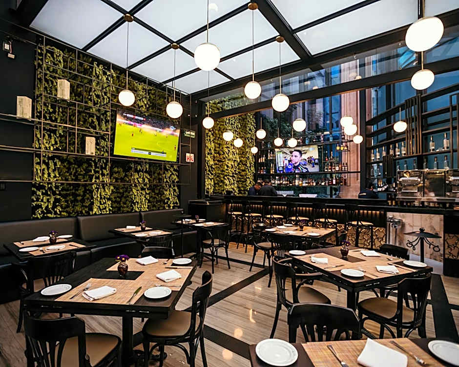 Marquis Reforma Hotel & Spa