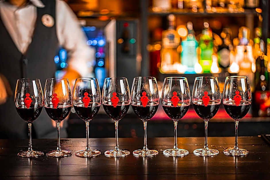 Infante Sagres  Luxury Historic Hotel