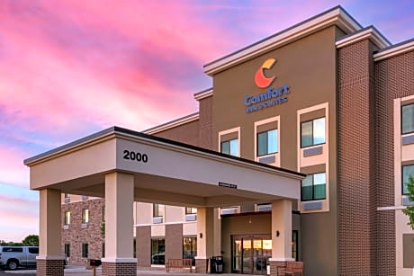 Comfort Inn & Suites