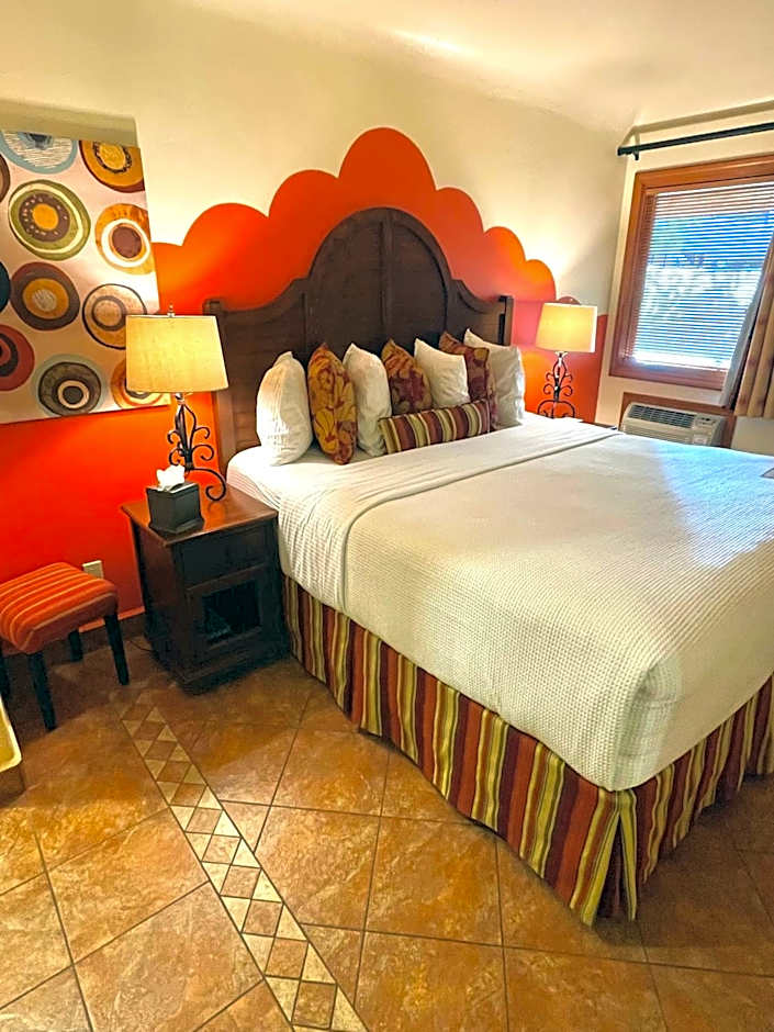 Los Arboles Hotel