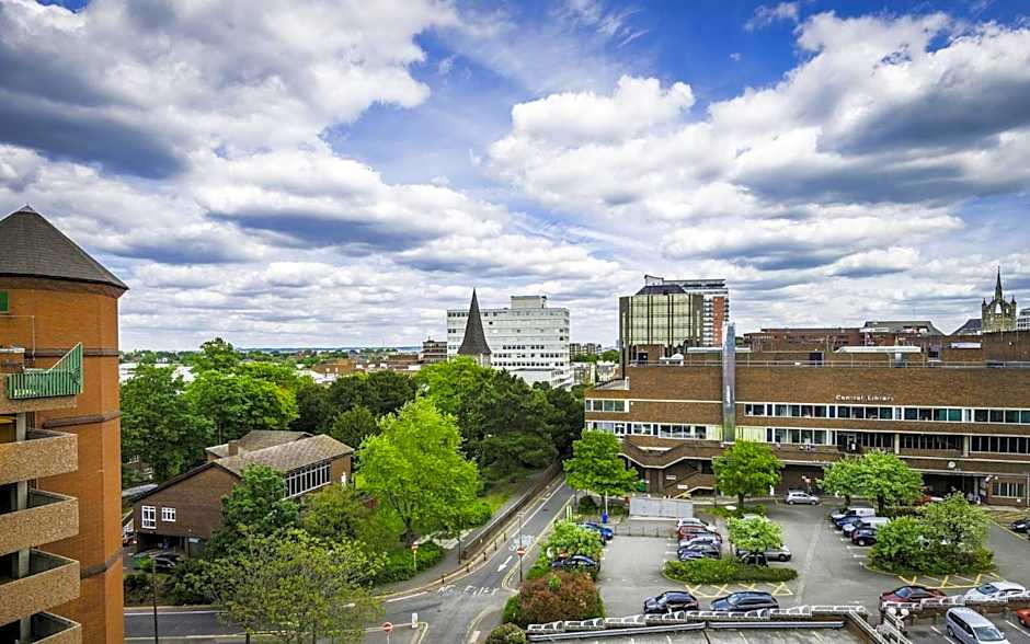 Holiday Inn London Sutton By IHG