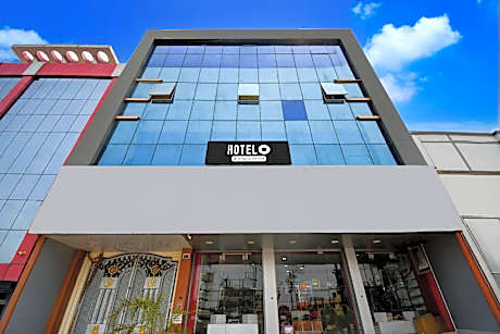 Hotel O Deoria Near Bhathaliya Chouraha