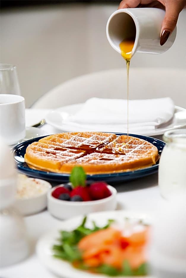 Regency Miami Airport by Sonesta