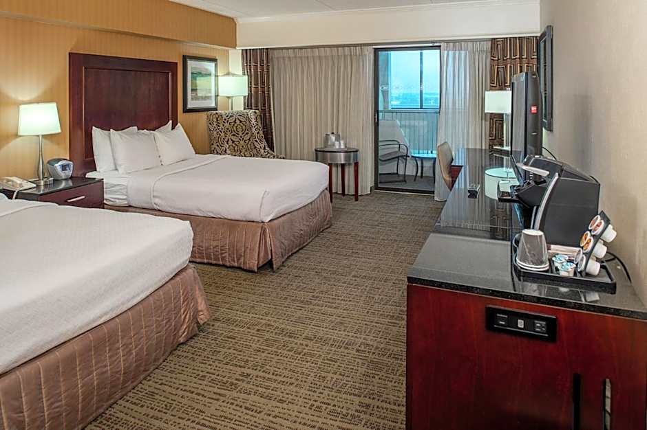 Crowne Plaza Hotel St. Louis Airport By IHG