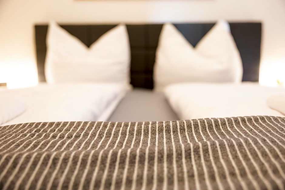 Apartments an der Oper - Innenstadt - Zentral - Küche - Wifi - Powered by Ko-Living